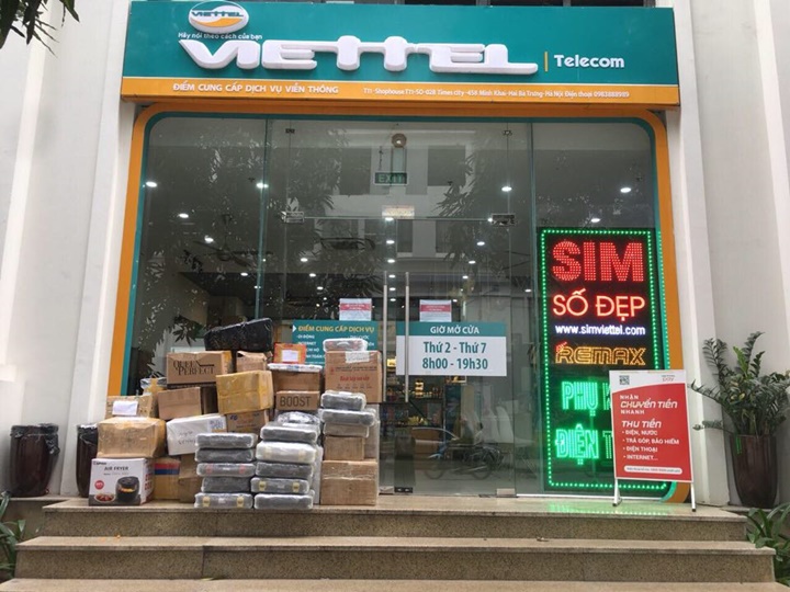 Bạn có thể đến Viettel Store để đăng ký sim Dcom truy cập Internet 4G